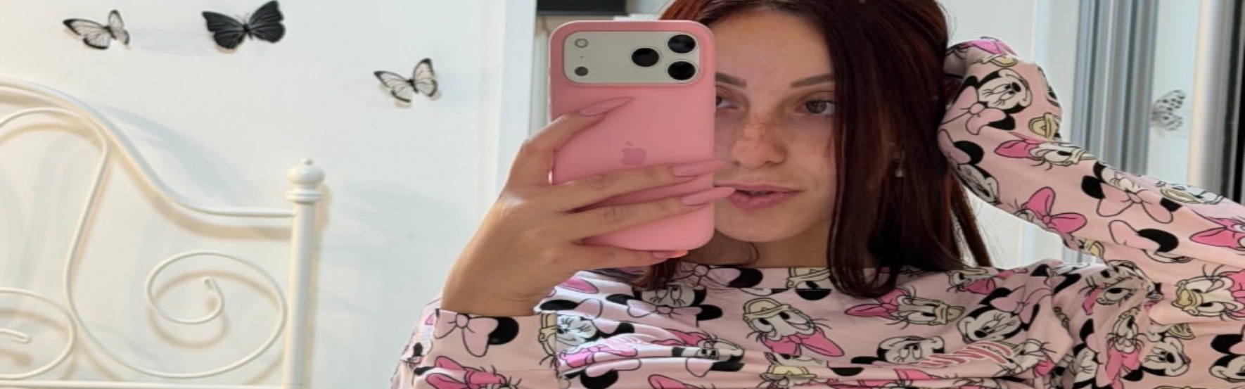Cover image of Mia